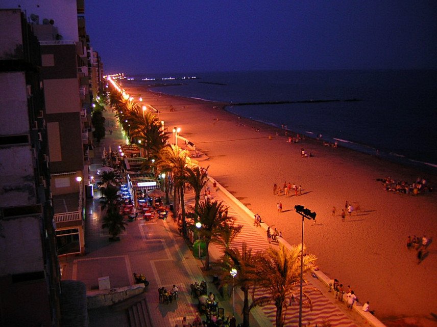 Playa Zapillo / Las Conchas en Almería, Almería