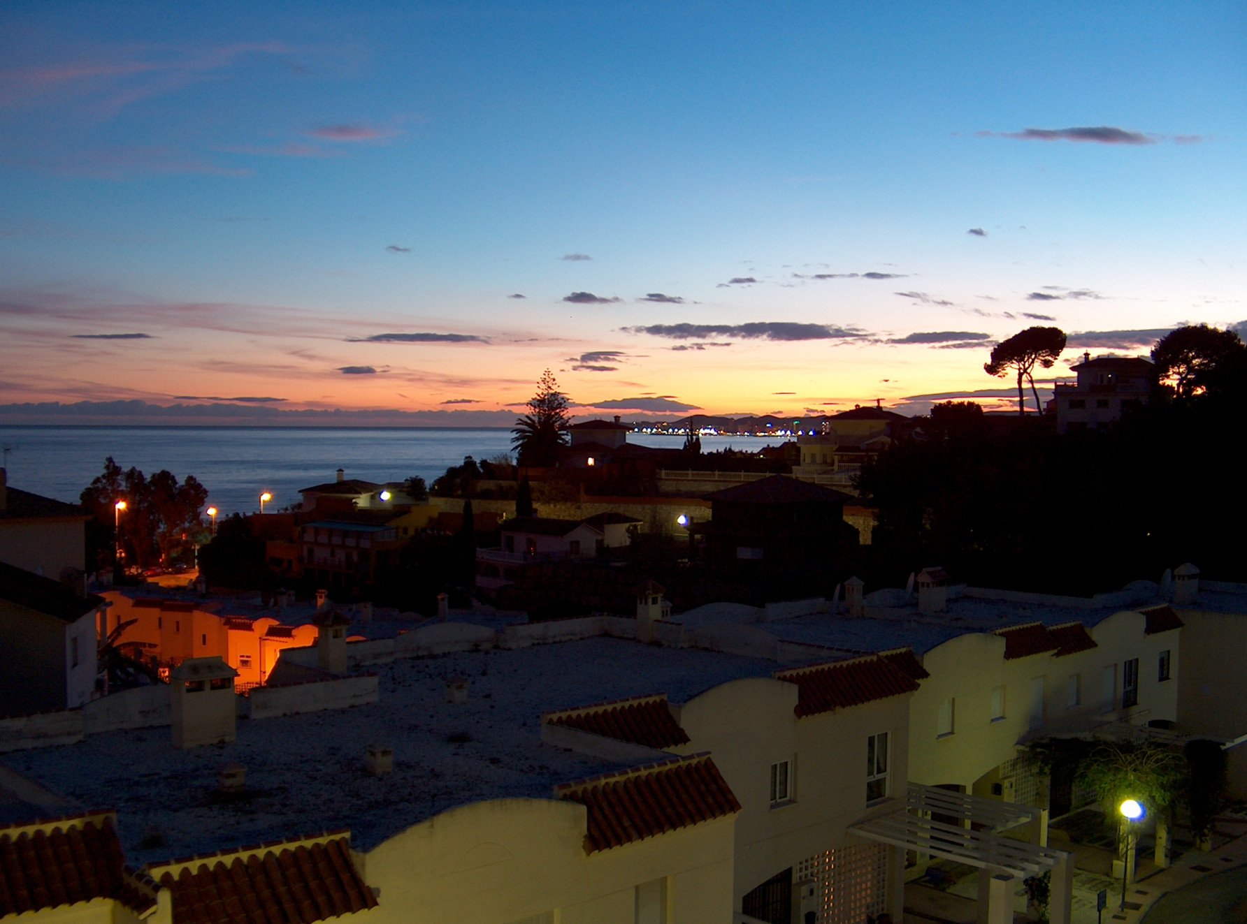 Playa La Perla en Benalmádena, Málaga